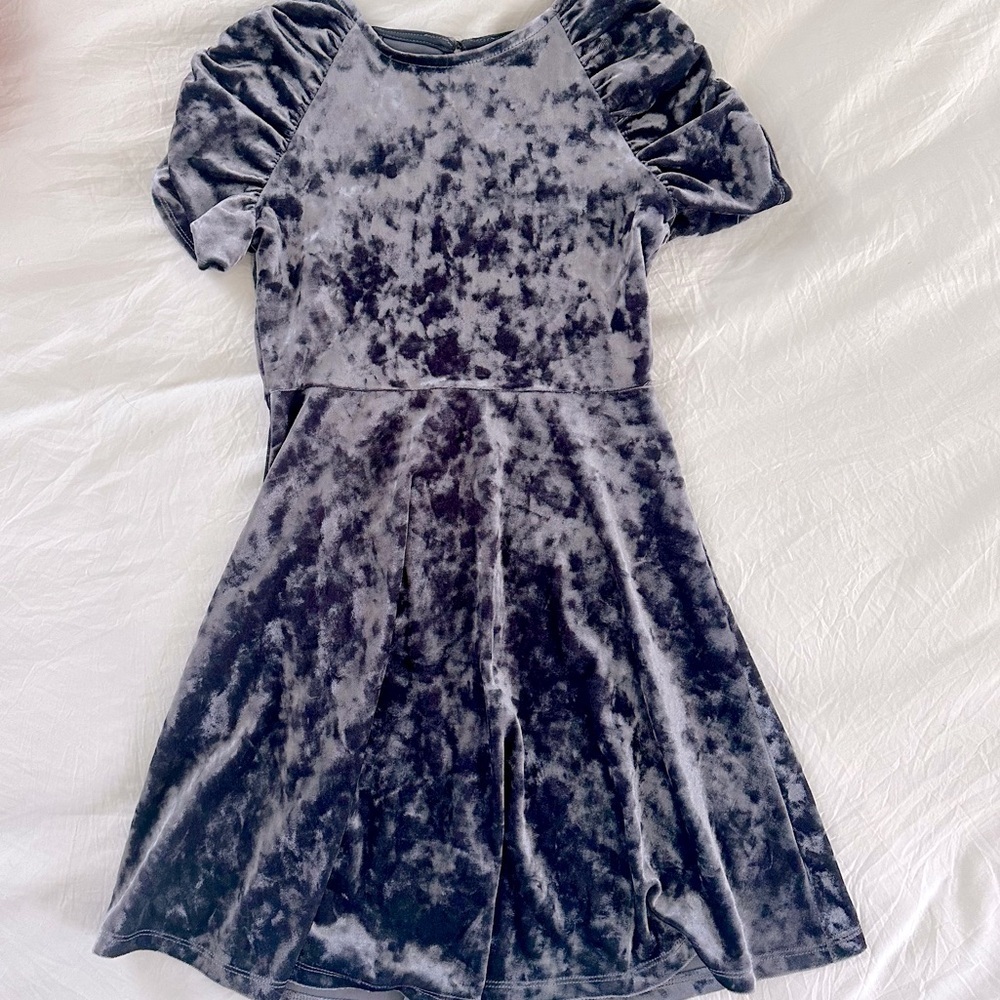 Ava & Yelly Crushed Velvet Fancy Dress Size 8
